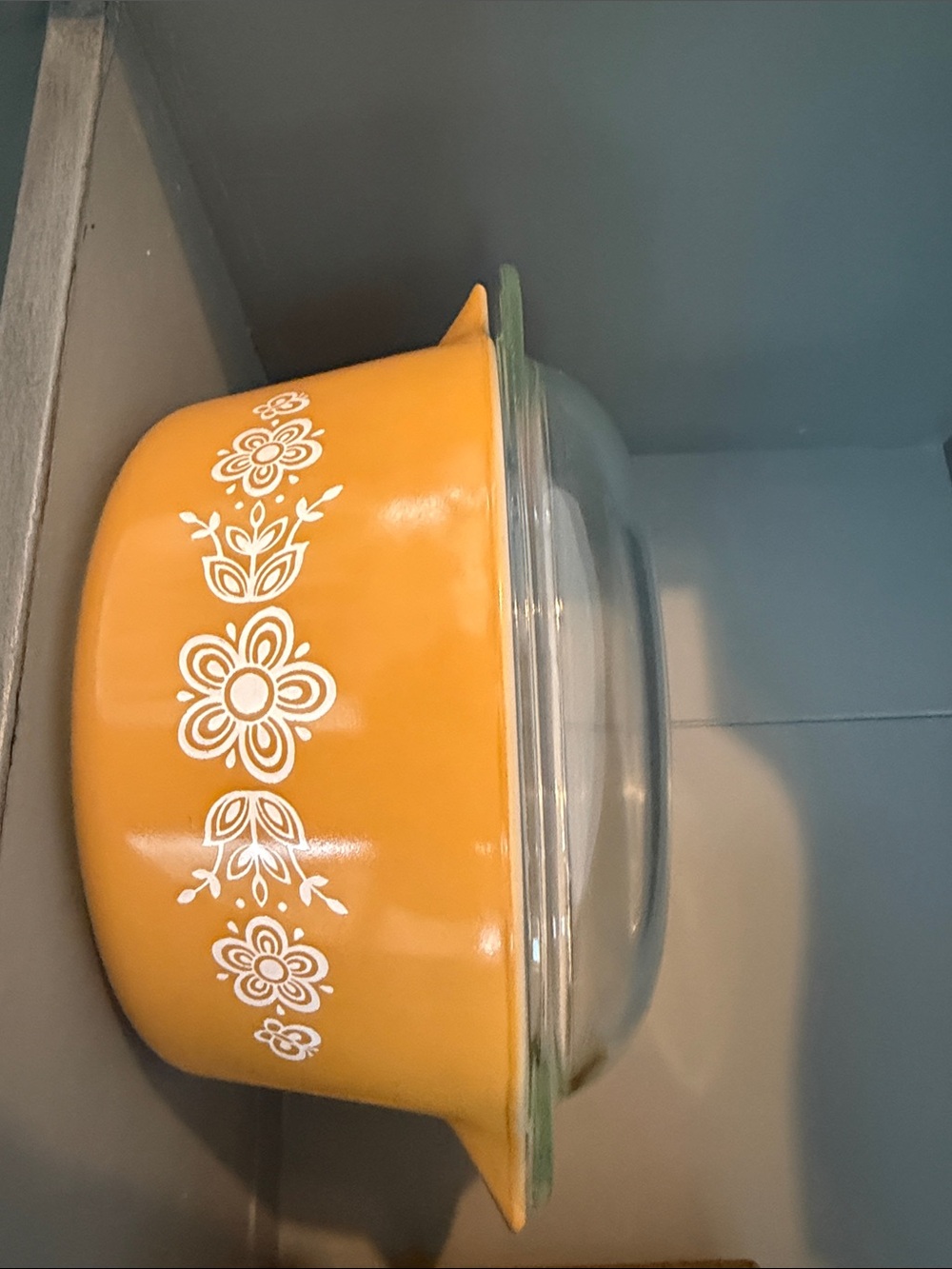 Pyrex butterfly gold Orange Dish with White Floral Band and Glass Lid